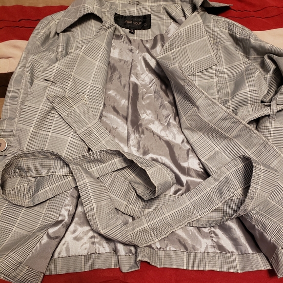 Jacket - Picture 2 of 2